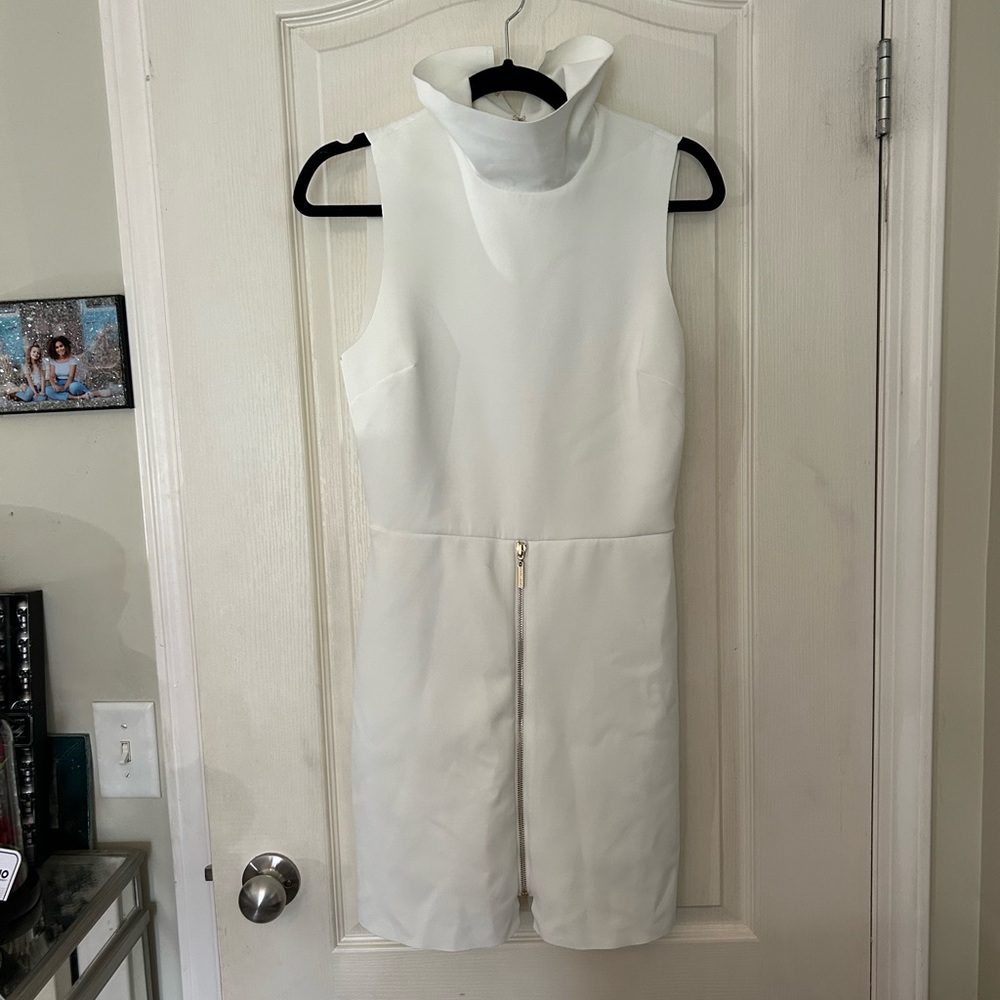 NWOT Marciano White Sleeveless Dress